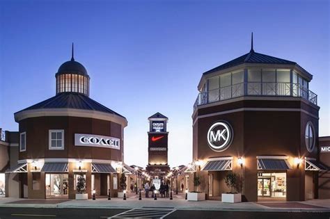 pearl outlets stores.